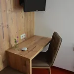 Ξενοδοχείο Garni Alpina