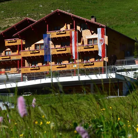 Garni Alpina Hotel